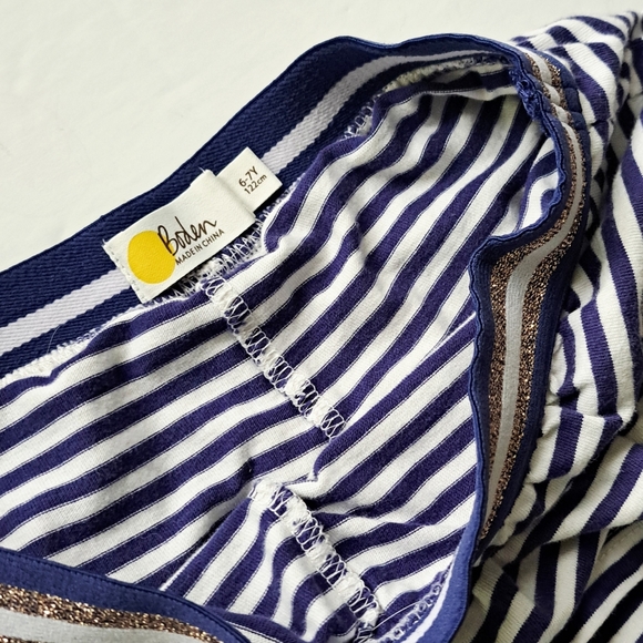 Boden Striped Navy and White Tiered Ruffle Skort - Picture 2 of 10